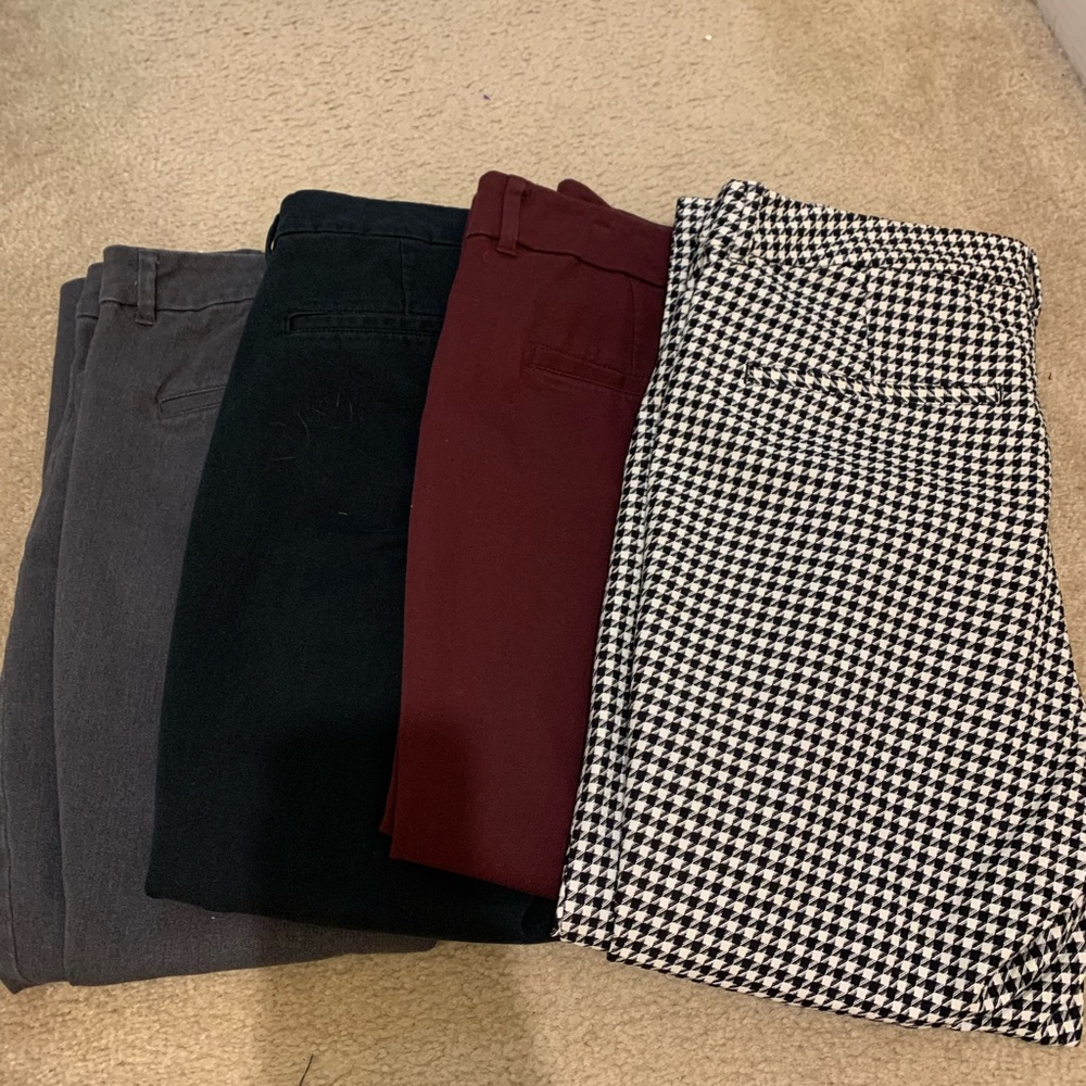 Set of FOUR Old Navy Pixie Pants